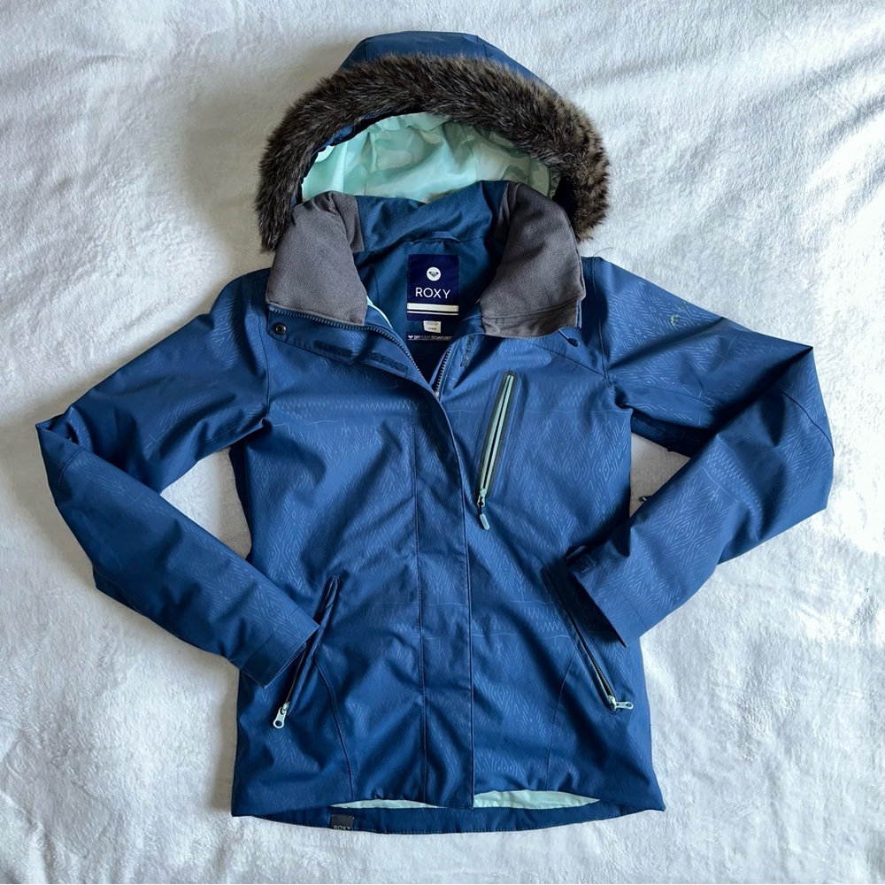 Roxy Women’s Ski Snow Jacket – Size Medium